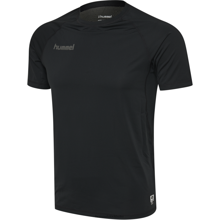 se Hummel män hml första prestationströja s/s LL40V1338 "precision prestanda t-shirt"