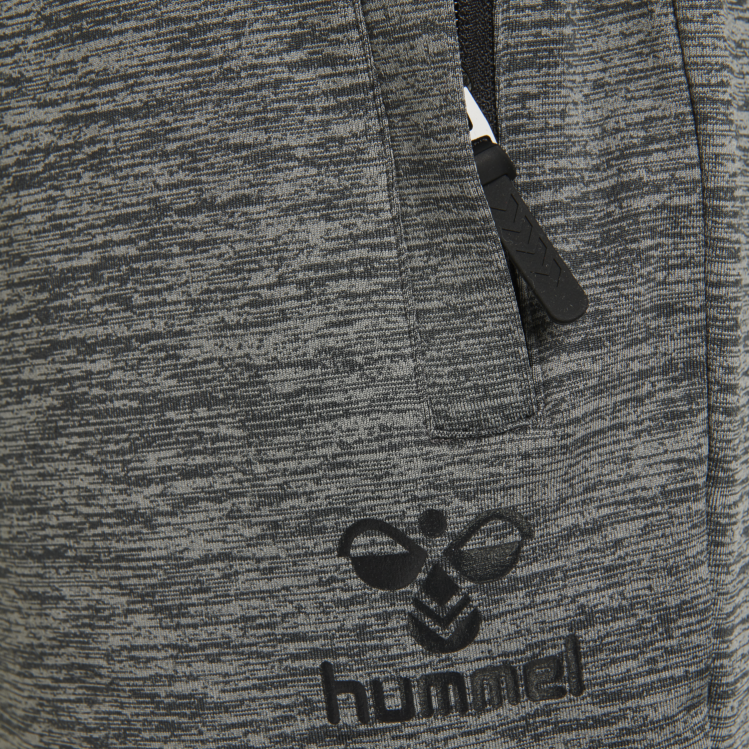 se Hummel män hmlaston avsmalnande byxor LL40V1203 \"byxor med avsmalnande ben\"
