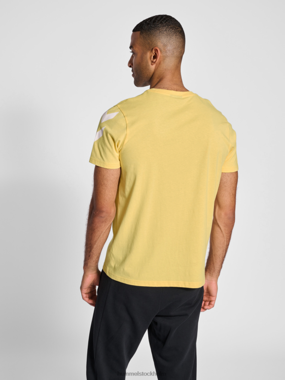 se Hummel män hmllegacy chevron t-shirt LL40V1194 \"kortärmad t-shirt\"