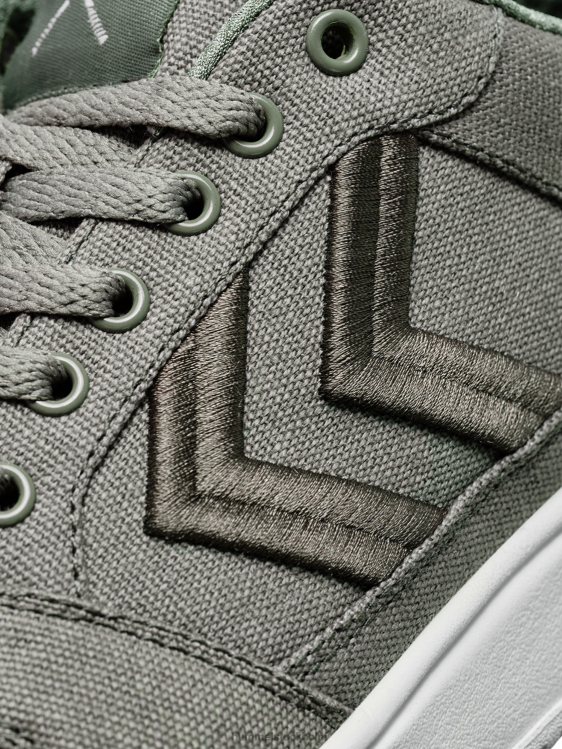 se Hummel män st. power play canvas LL40V1828 \"utbildare\"