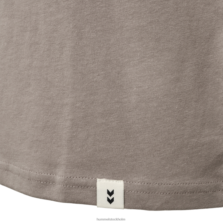 se Hummel unisex- hmllegacy chevron t-shirt LL40V2569 \"kortärmad t-shirt\"