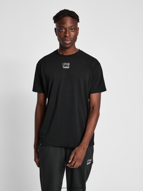 se Hummel unisex- hmllp10 boxig t-shirt LL40V216 "t-shirt med lp10-logotyp"
