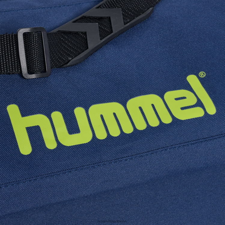 se Hummel unisex- core sportväska LL40V2030 \"Tillbehör\"