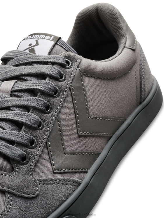 se Hummel unisex- smalare stadil tonal låg LL40V1958 \"skor\"
